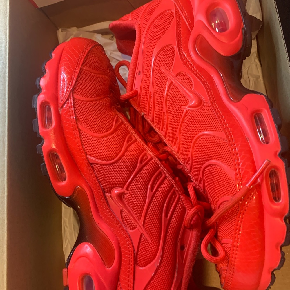 Red Nike Air Max Plus